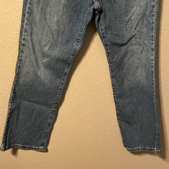 Levi’s classic relaxed boot cut 550 women’s jeans - Picture 3 of 8